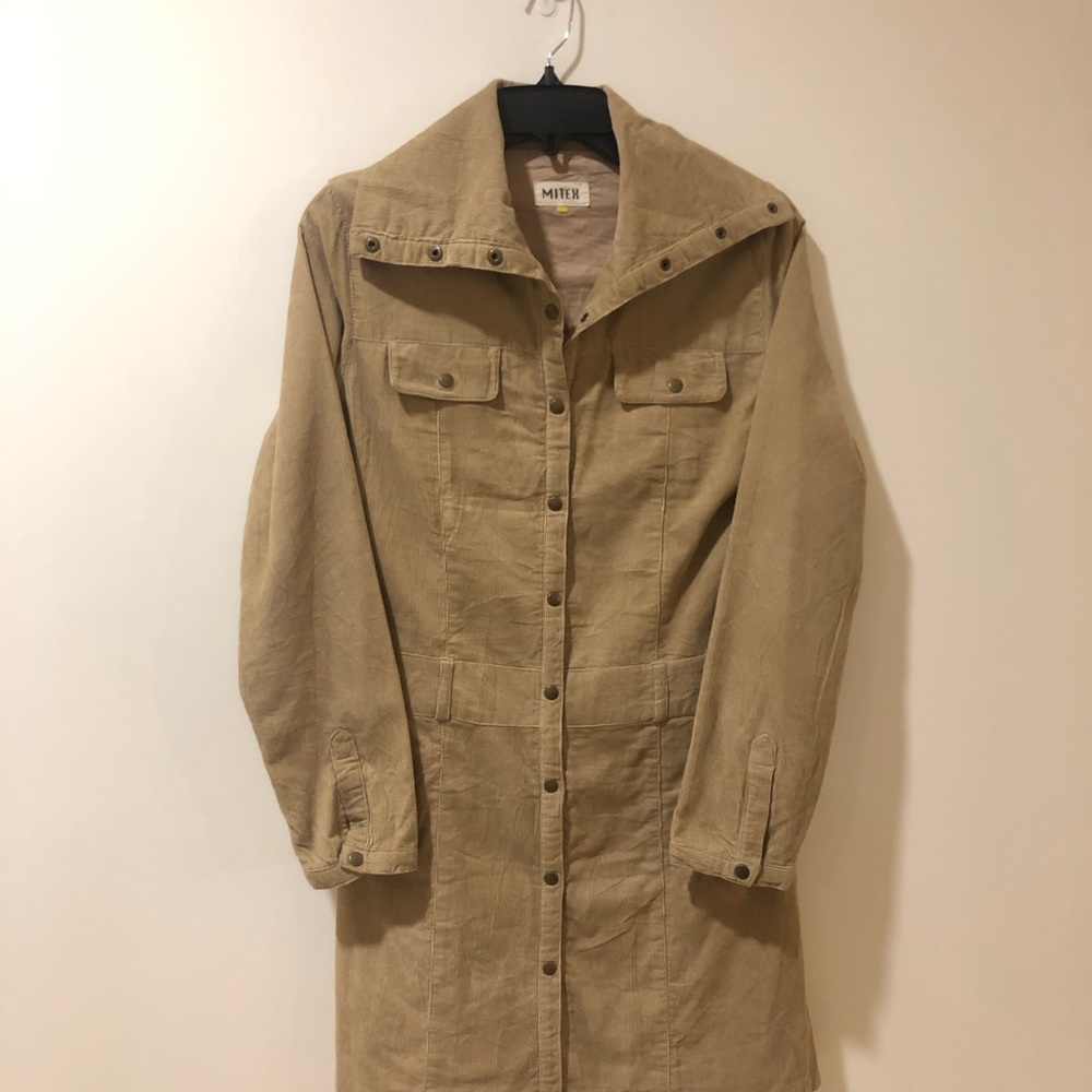 Button down mini